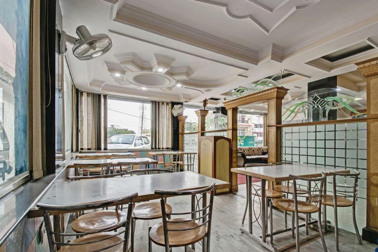 Oyo 24888 Hotel Sham Palace Katra  Eksteriør billede